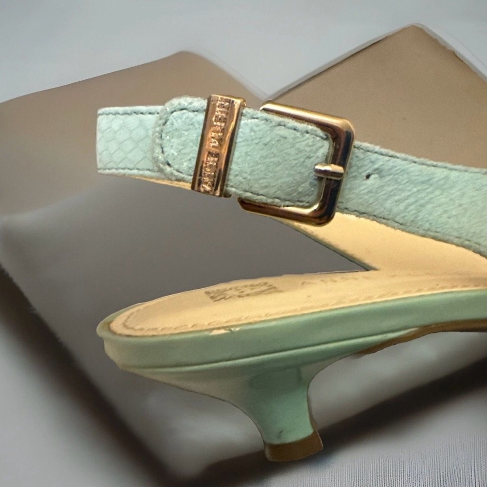 Anne Klein Mint Green Pointed Toe Slingback Heels - Picture 11 of 16